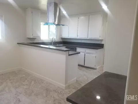 Kitchen - 2115 Sunset St, Wasco, CA 93280 photo 2 of 2