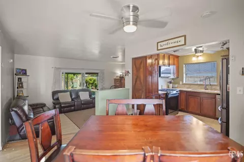 1034 Maple Ave, Wasco, CA 93280 photo 8