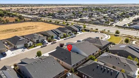 9608 Crystal Falls Ln, Shafter, CA 93263 photo 37