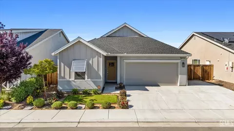 9608 Crystal Falls Ln, Shafter, CA 93263 photo 3