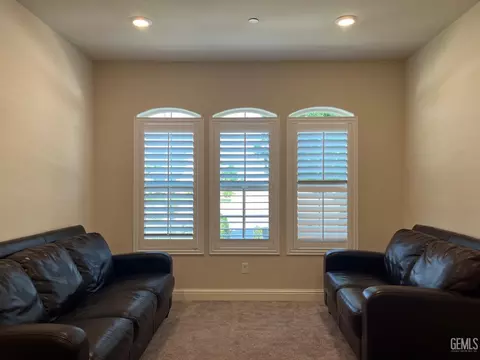 5319 Twinkle Ln, Bakersfield, CA 93313 photo 10