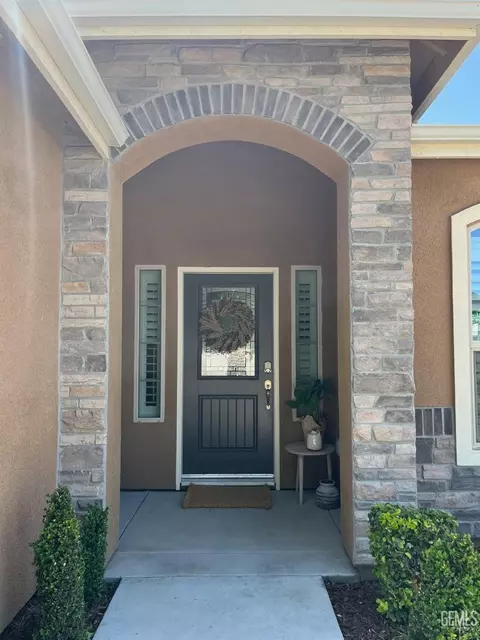 5319 Twinkle Ln, Bakersfield, CA 93313 photo 4