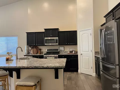 5319 Twinkle Ln, Bakersfield, CA 93313 photo 11