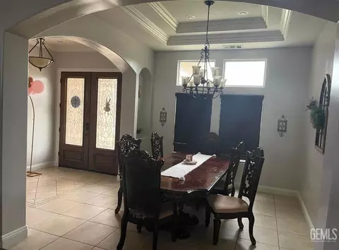 791 Pine Cone St, Shafter, CA 93263 photo 5