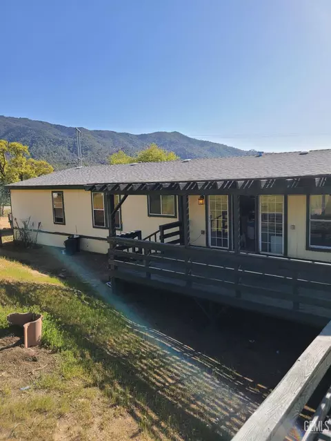19603 Walker Basin Rd, Caliente, CA 93518 photo 2