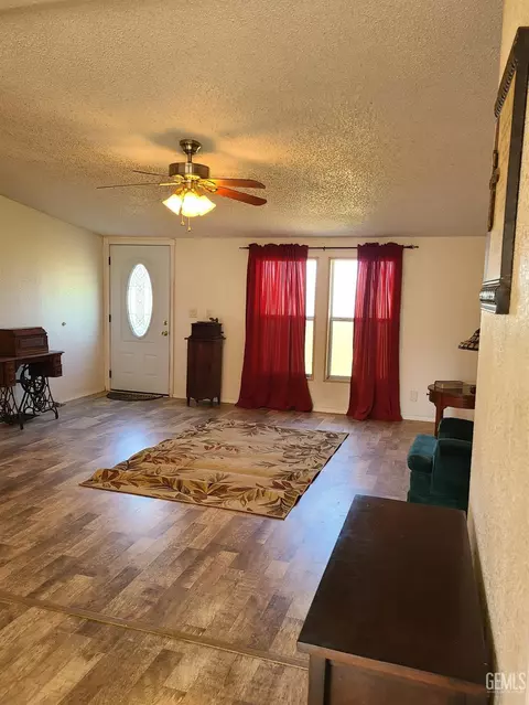 19603 Walker Basin Rd, Caliente, CA 93518 photo 4