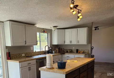 19603 Walker Basin Rd, Caliente, CA 93518 photo 6