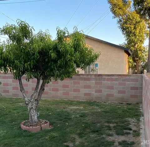 201 Trinity Ave, Bakersfield, CA 93307 photo 37