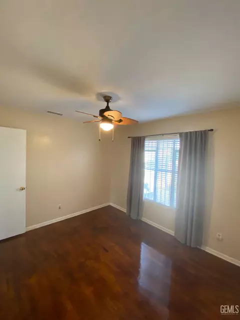 201 Trinity Ave, Bakersfield, CA 93307 photo 15
