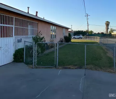 201 Trinity Ave, Bakersfield, CA 93307 photo 27