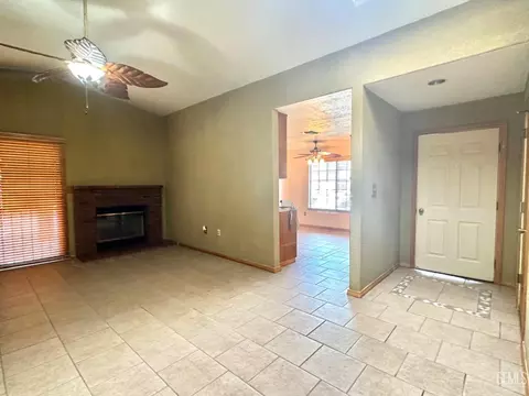 1007 Kala Loop, Mcfarland, CA 93250 photo 13