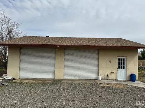 Other - 11183 Redwood Ave, Hesperia, CA 92345 photo 5 of 10