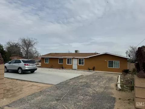 Exterior - 11183 Redwood Ave, Hesperia, CA 92345 photo 1 of 19