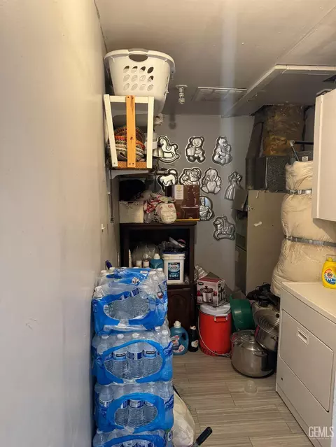 Other - 11183 Redwood Ave, Hesperia, CA 92345 photo 4 of 10