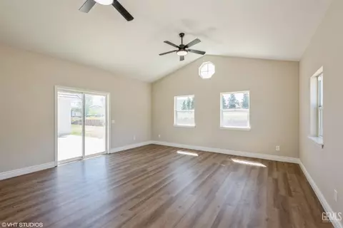 21251 Pegasus St, Tehachapi, CA 93561 photo 17
