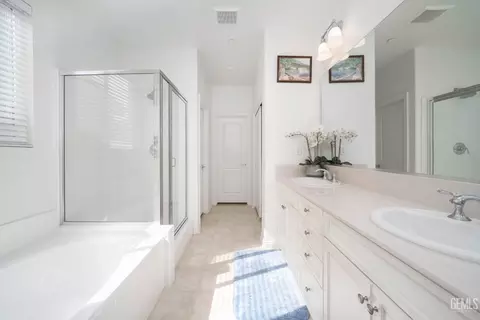 6007 Sapphire Peak Dr, Bakersfield, CA 93313 photo 19