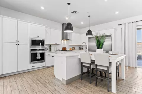 Kitchen - 3101 Little Cedar Way, Shafter, CA 93263 photo 1 of 7