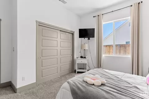 Bedroom - 3101 Little Cedar Way, Shafter, CA 93263 photo 6 of 10