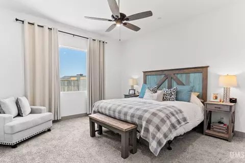 Bedroom - 3101 Little Cedar Way, Shafter, CA 93263 photo 1 of 10