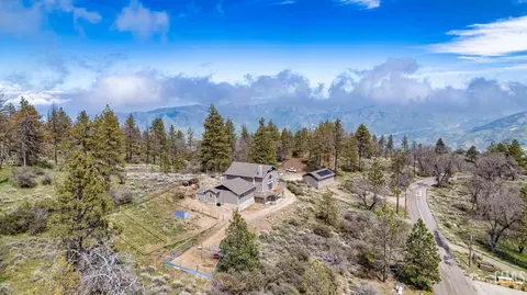 26100 Paramount Dr, Tehachapi, CA 93561 photo 48