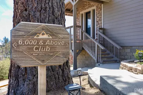 26100 Paramount Dr, Tehachapi, CA 93561 photo 3