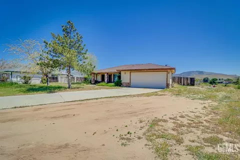 22104 Gold St, Tehachapi, CA 93561 photo 34