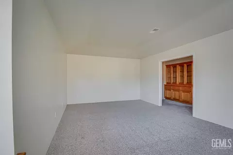 22104 Gold St, Tehachapi, CA 93561 photo 16