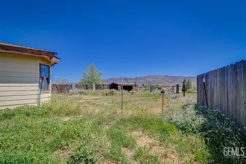 22104 Gold St, Tehachapi, CA 93561 photo 29