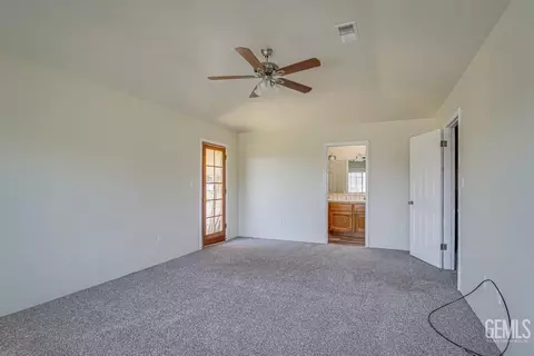 22104 Gold St, Tehachapi, CA 93561 photo 24