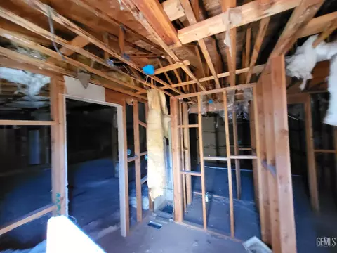 108 2nd St, Taft, CA 93268 photo 10