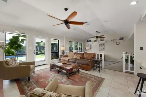 9612 Split Oak Ct, Bakersfield, CA 93311 photo 7