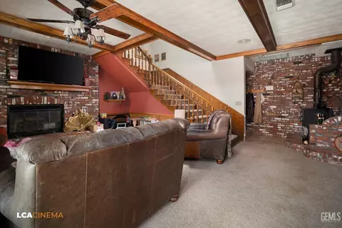 515 Alpine St, Taft, CA 93268 photo 8