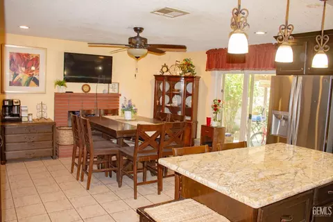 Dining - 609 Griffith Ave, Wasco, CA 93280 photo 3 of 3