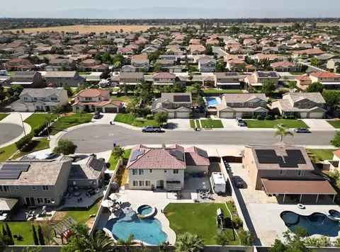 View/Area - 15736 Cusano Pl, Bakersfield, CA 93314 photo 2 of 3