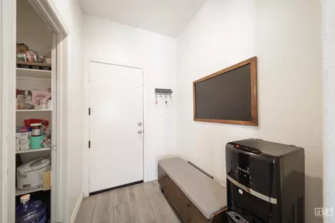 Entry Way - 15736 Cusano Pl, Bakersfield, CA 93314 photo 5 of 5