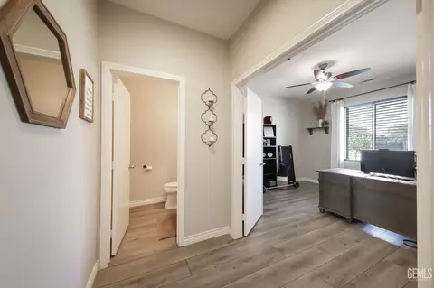 Entry Way - 15736 Cusano Pl, Bakersfield, CA 93314 photo 2 of 5