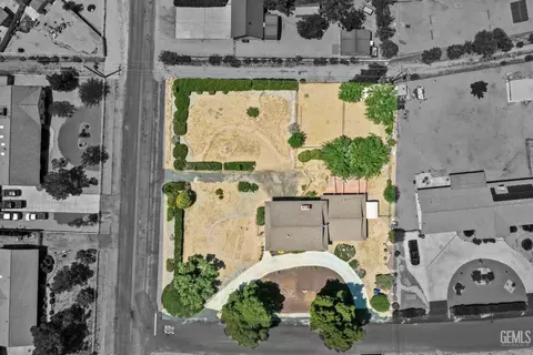View/Area - 19115 Kaibab Rd, Apple Valley, CA 92307 photo 2 of 7