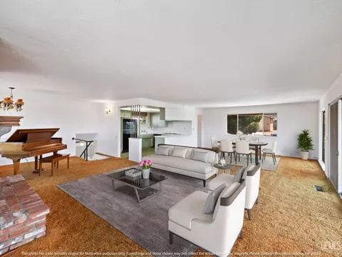Living - 19115 Kaibab Rd, Apple Valley, CA 92307 photo 4 of 8