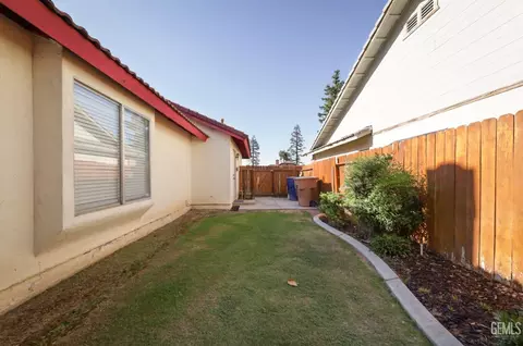 4113 Cyclone Dr, Bakersfield, CA 93313 photo 26