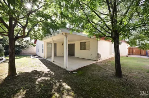 4113 Cyclone Dr, Bakersfield, CA 93313 photo 25