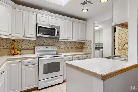 108 Brentwood Dr, Tehachapi, CA 93561 photo 17