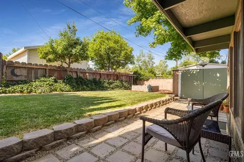 108 Brentwood Dr, Tehachapi, CA 93561 photo 37