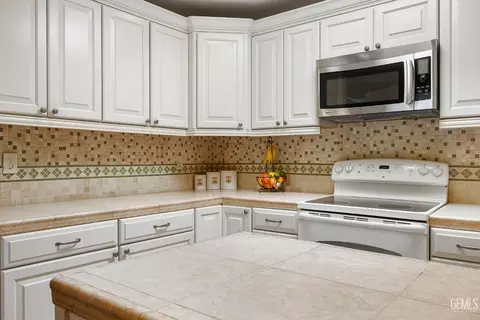 108 Brentwood Dr, Tehachapi, CA 93561 photo 18