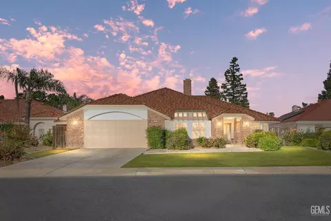 2016 Dell Oak Ln, Bakersfield, CA 93311