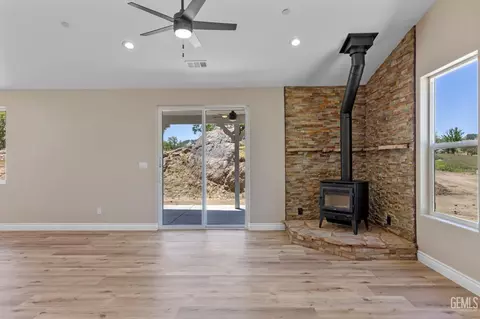 28880 Birkdale, Tehachapi, CA 93561 photo 13