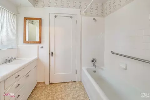 12736 Eberle Rd, Bakersfield, CA 93313 photo 38