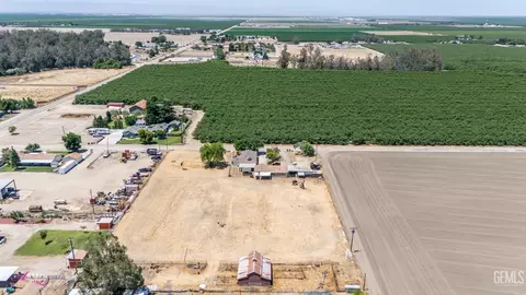 12736 Eberle Rd, Bakersfield, CA 93313 photo 59