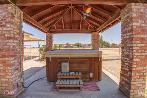 12736 Eberle Rd, Bakersfield, CA 93313 photo 8