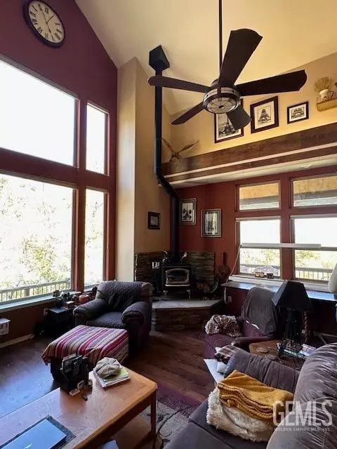 30000 Jack Springs Rd, Tehachapi, CA 93561 photo 8