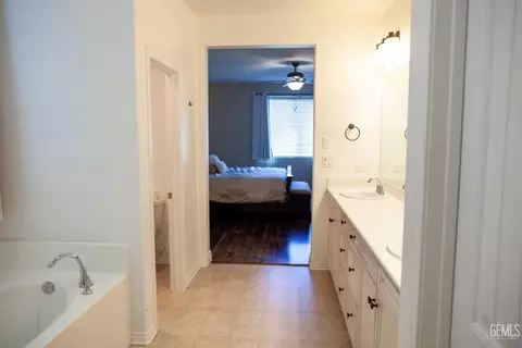 5411 Upton Ave, Bakersfield, CA 93313 photo 41